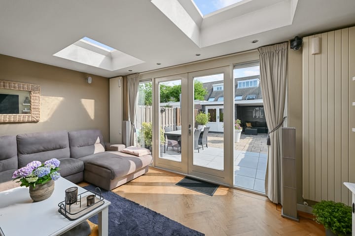 Foto 3 van Helmkruid 3