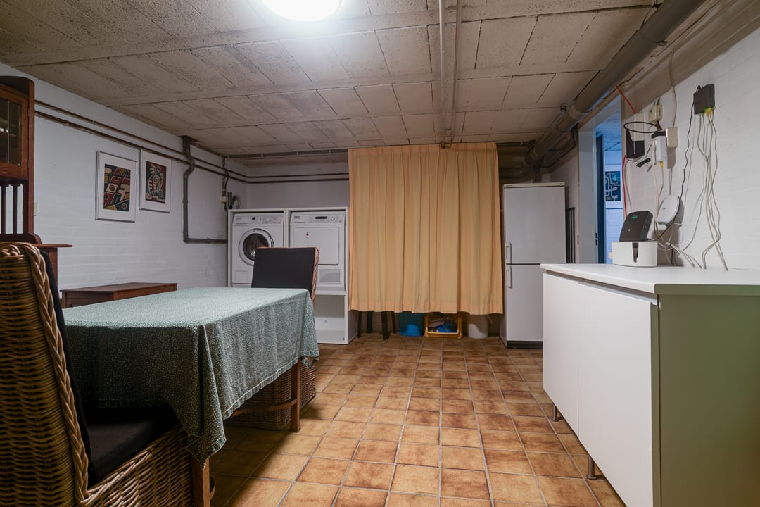 Photo 28 of Nieuwenhuisstraat 62