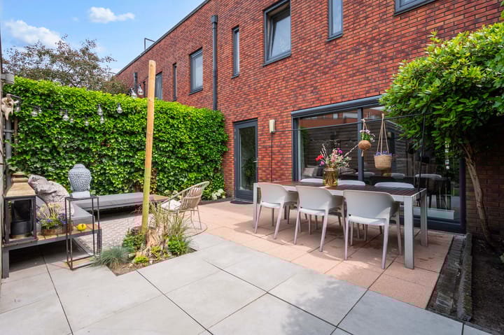 Foto 2 van Halstraat 48