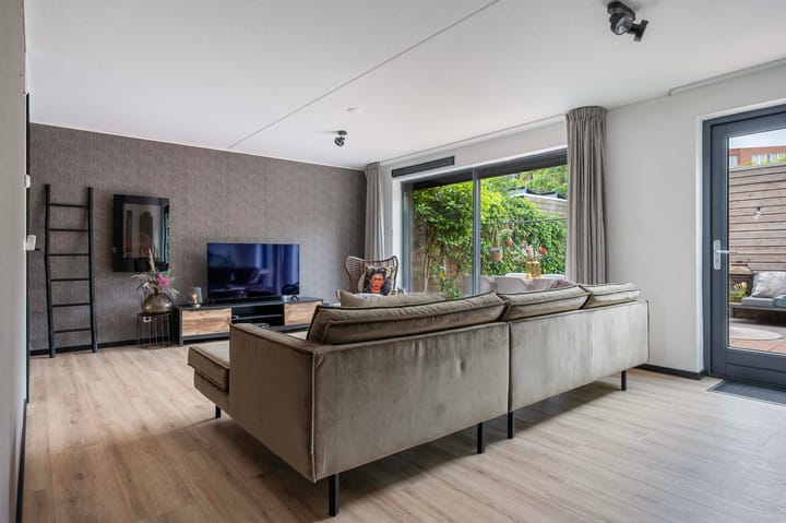 Foto 7 van Halstraat 48