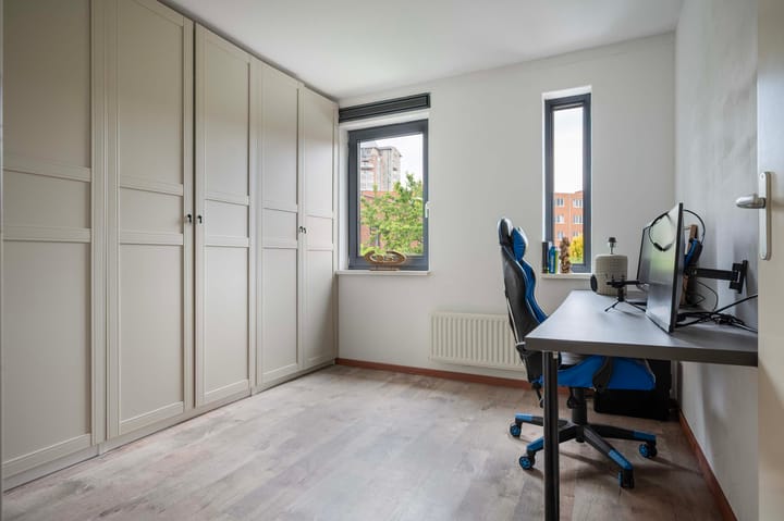 Foto 17 van Halstraat 48