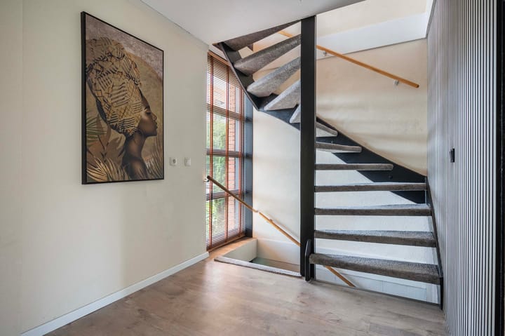 Foto 22 van Halstraat 48