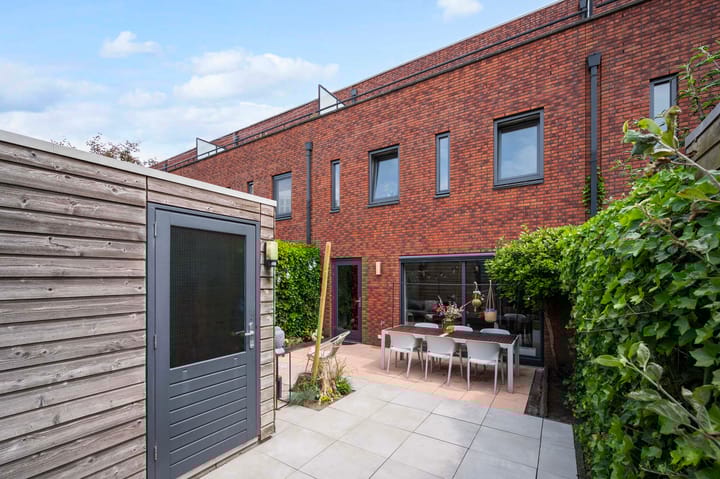 Foto 34 van Halstraat 48