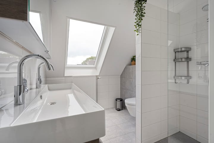 Foto 27 van Varsenerstraat 20-A