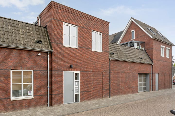 Foto 38 van Varsenerstraat 20-A