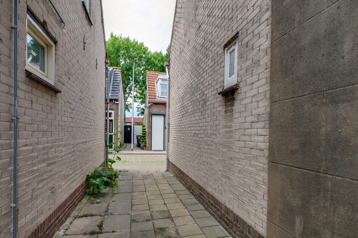 Foto 31 van Prins Hendrikstraat 21