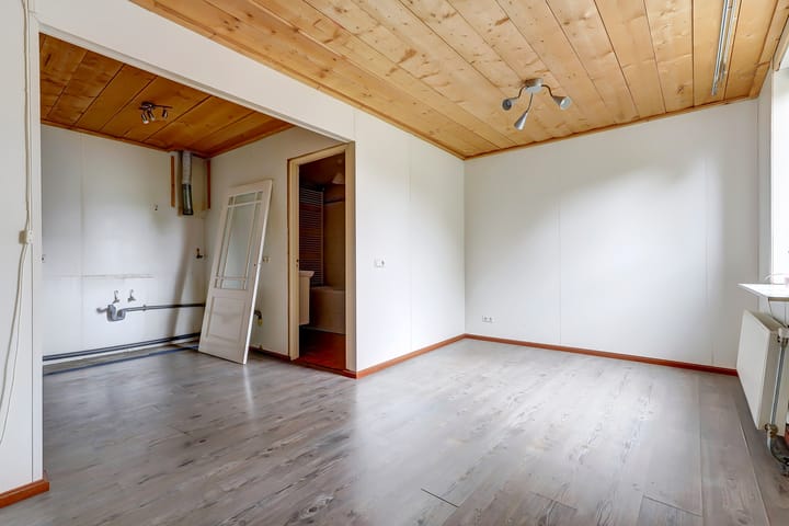 Foto 9 van Kerkweg-West 10-A