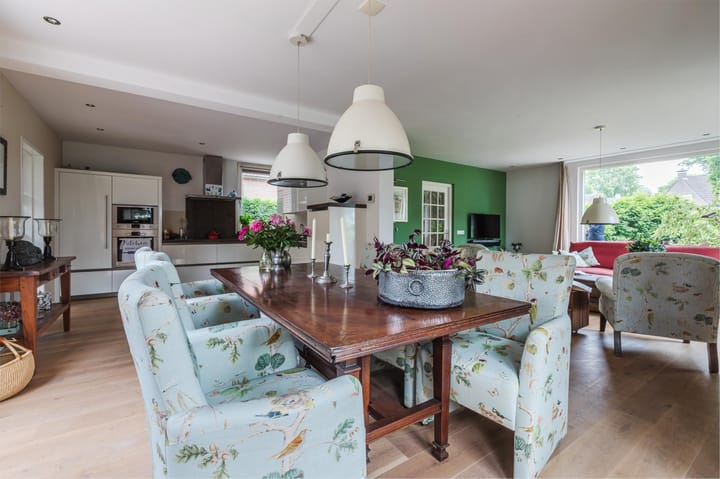 Foto 16 van Schutsboomstraat 10