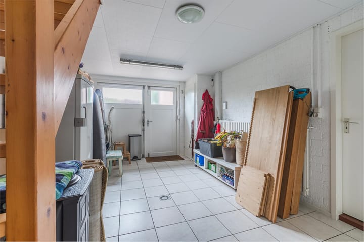 Foto 23 van Schutsboomstraat 10