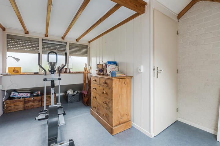 Foto 27 van Schutsboomstraat 10