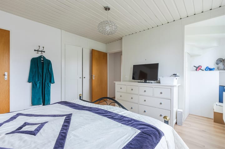 Foto 34 van Schutsboomstraat 10