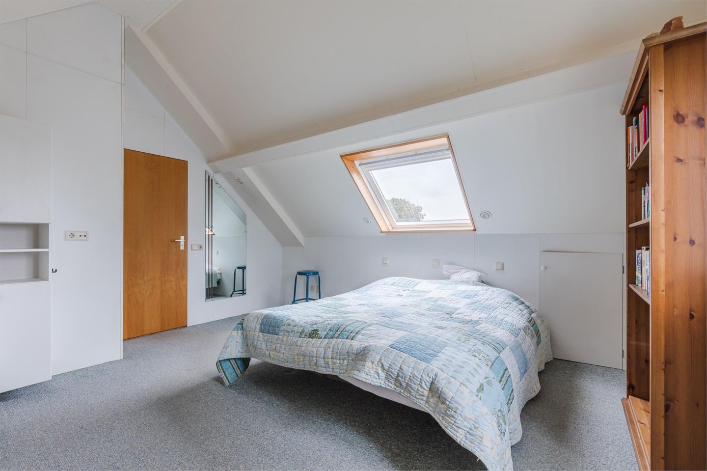 Foto 49 van Schutsboomstraat 10