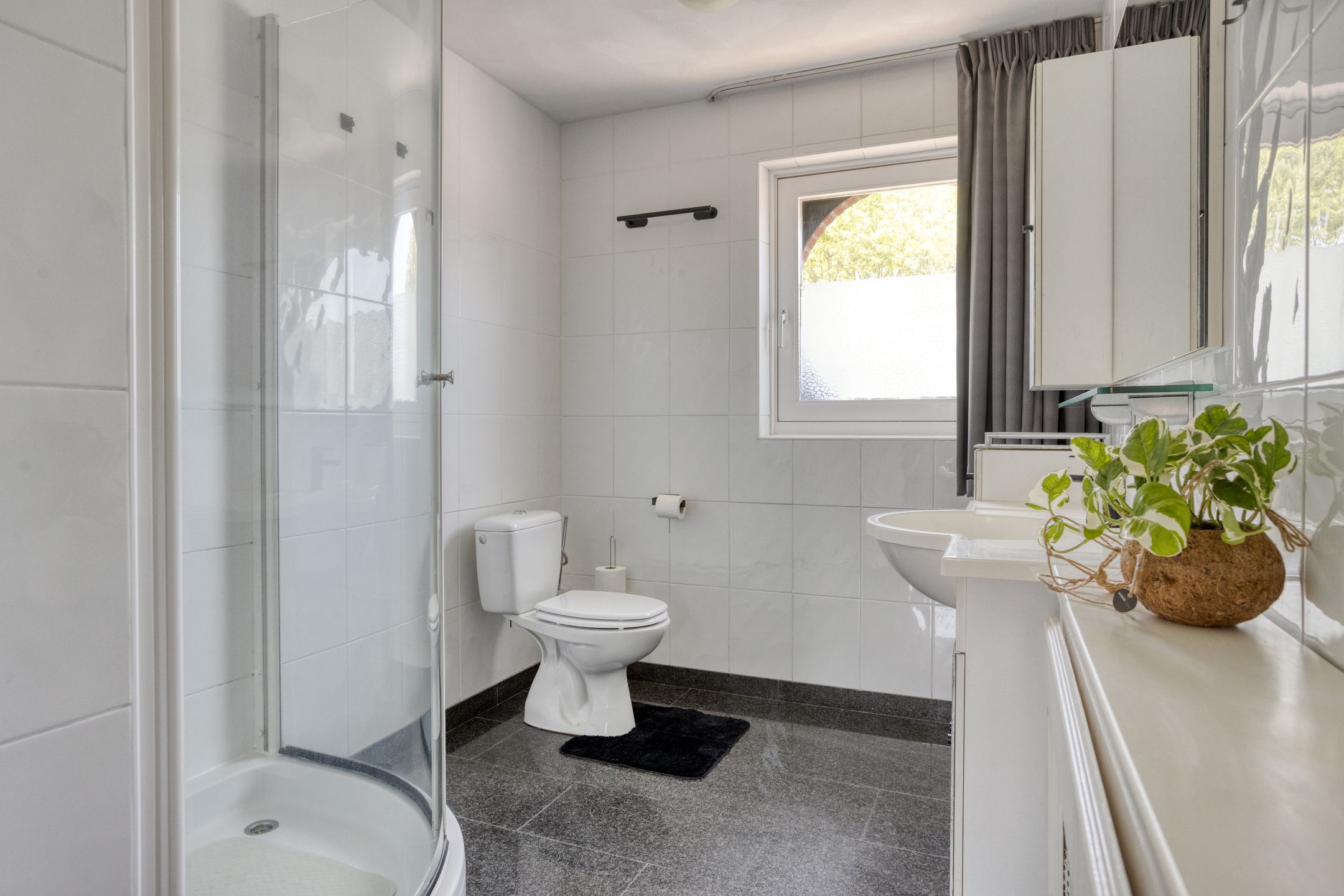 Photo 24 of Moerkapellestraat 44