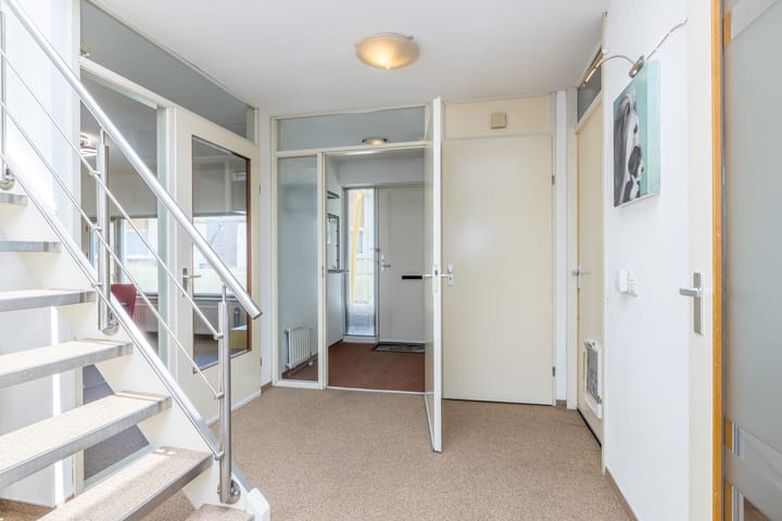 Photo 5 of Leeuwerik 6