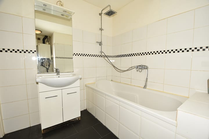 Foto 16 van Madeliefstraat 45-B