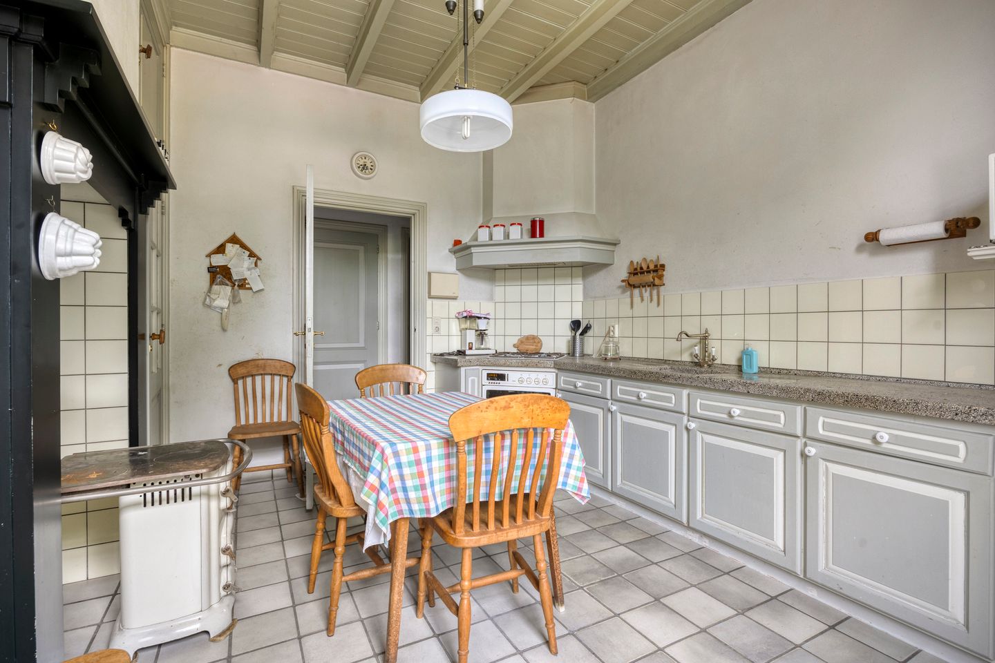 Photo 14 of Achterstraat 18