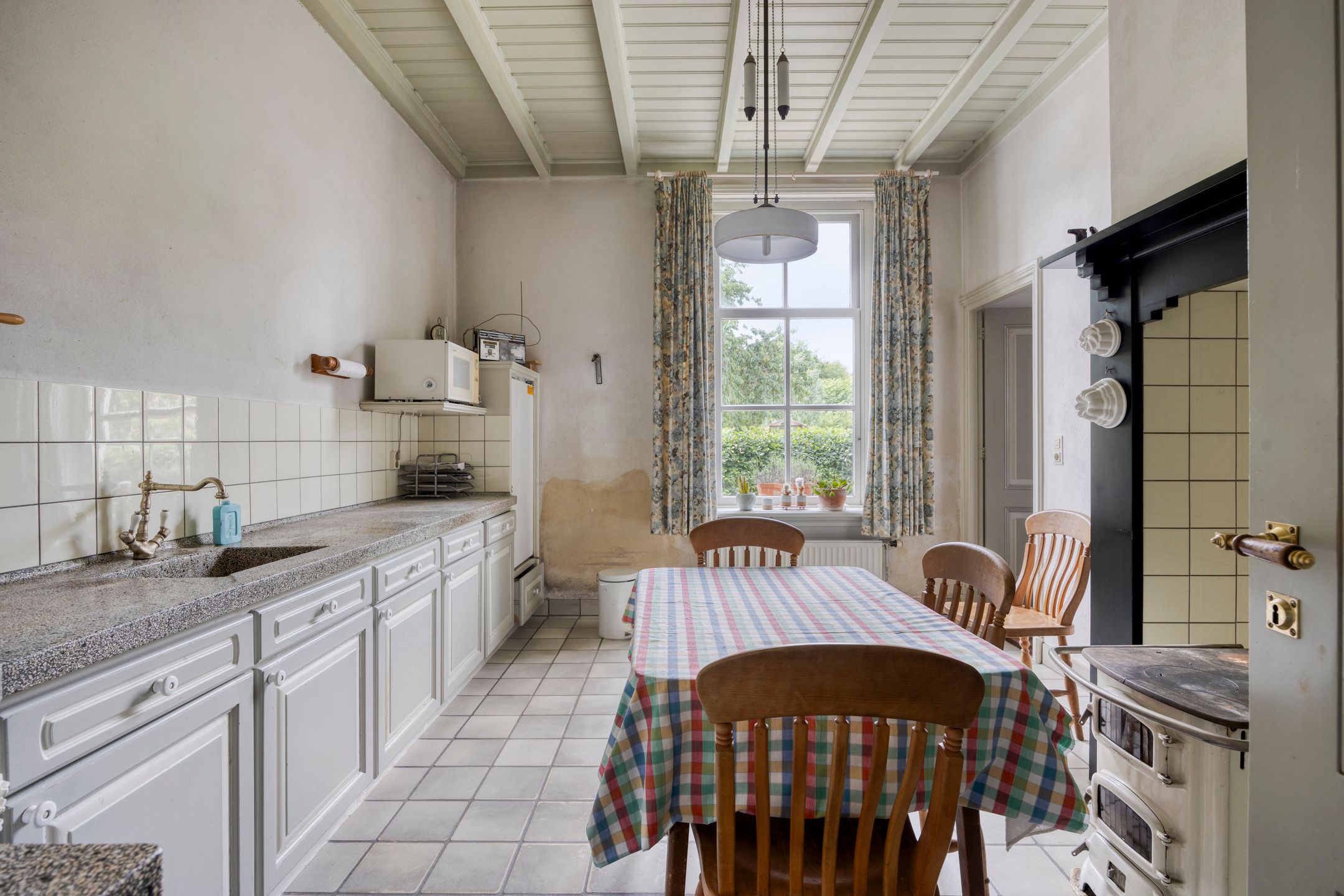 Photo 15 of Achterstraat 18