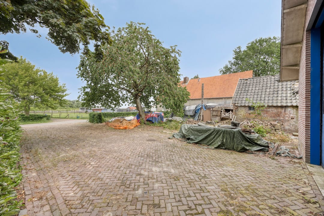 Photo 71 of Achterstraat 18