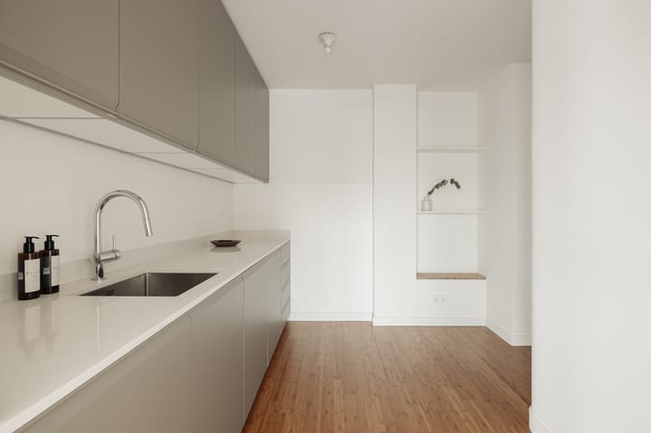 Photo 12 of Nieuwendammerkade 28-D3