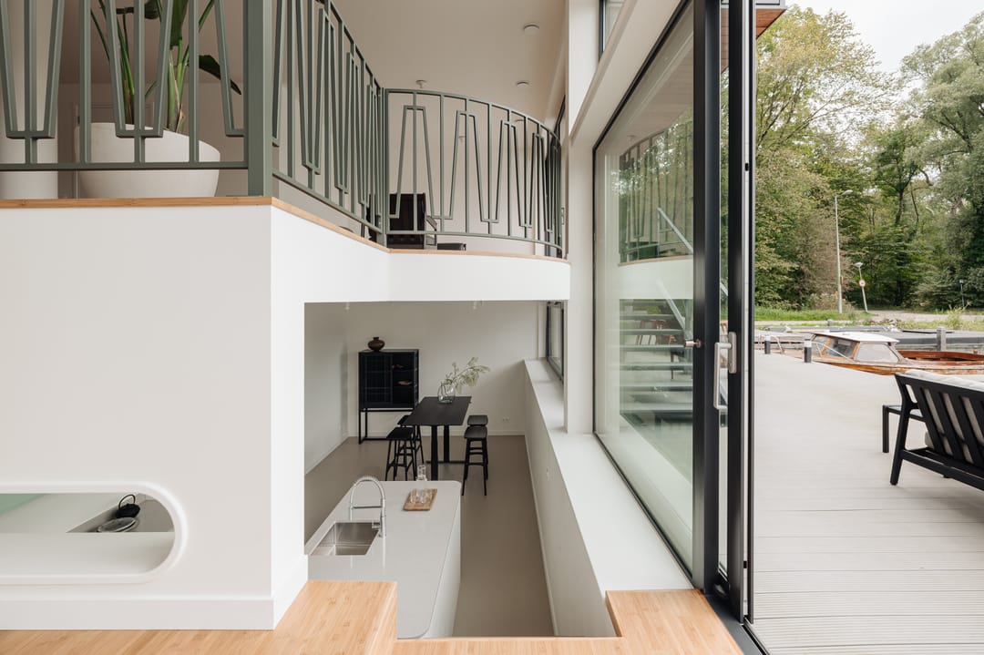 Photo 1 of Nieuwendammerkade 28-D4