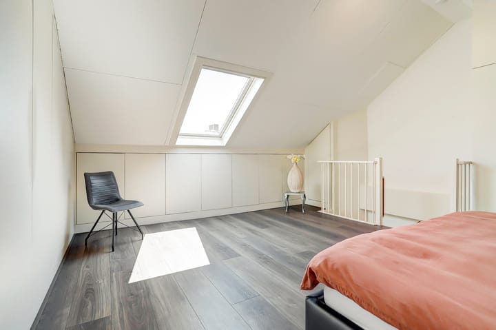 Foto 18 van Van Soeststraat 15