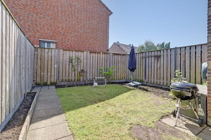 Foto 22 van Van Soeststraat 15