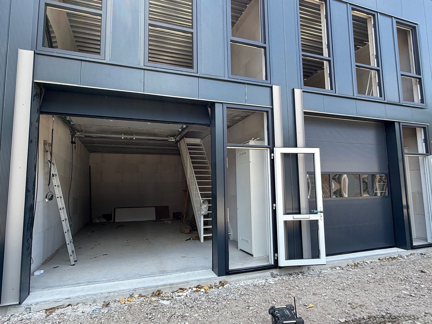 View photo 5 of Jellinghausstraat 2-28