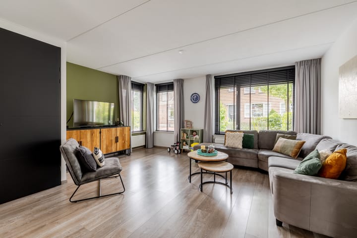 Foto 2 van Oosteinde 22-A