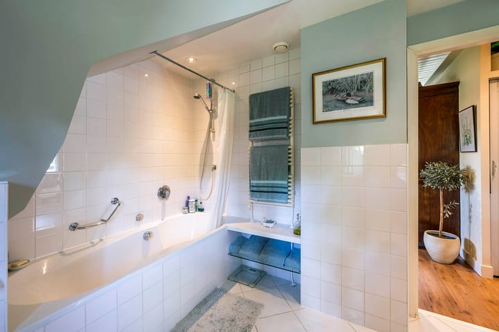 Photo 33 of Zwaluwenweg 29