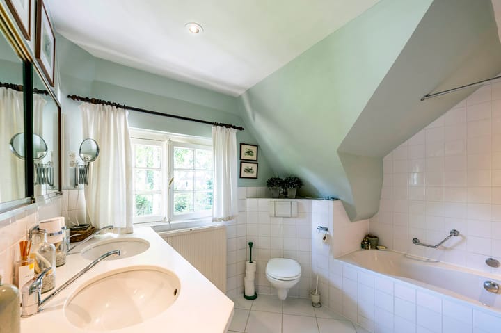 Photo 35 of Zwaluwenweg 29