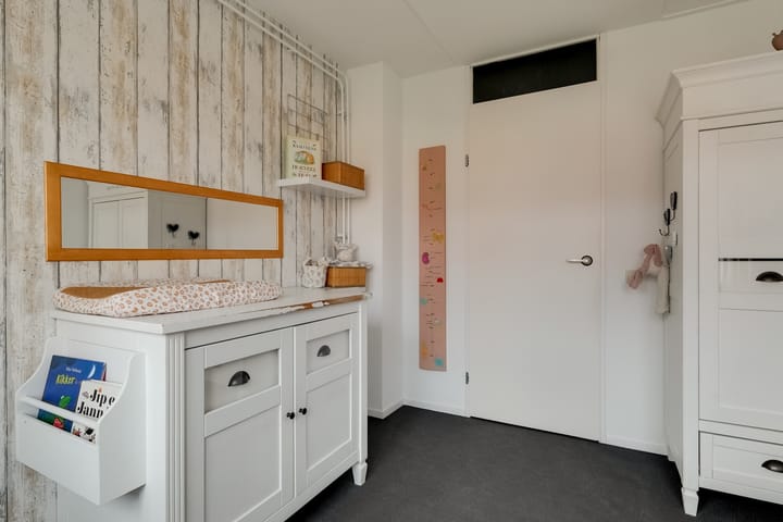 Photo 32 of Aurora 74