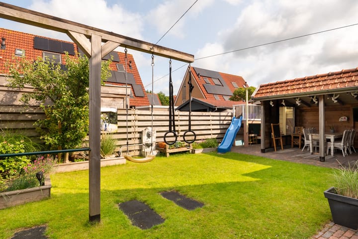 Photo 53 of Aurora 74