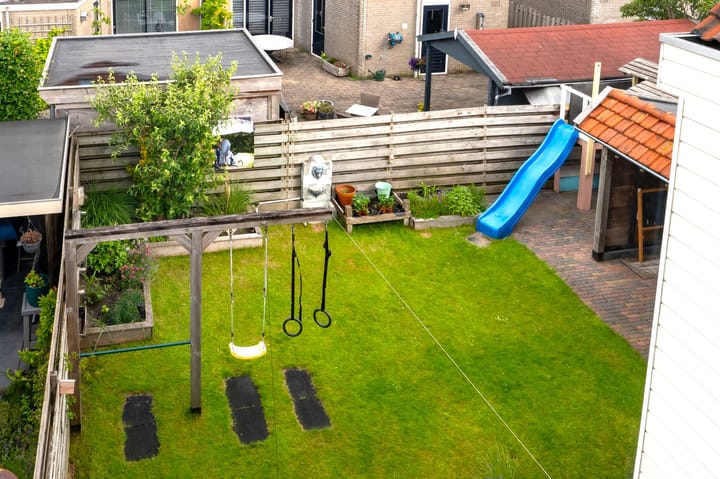 Photo 54 of Aurora 74