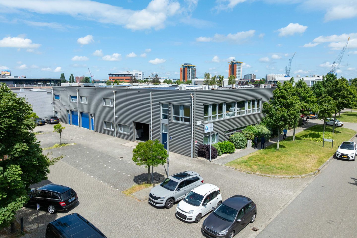 View photo 2 of Jan van Galenstraat 78