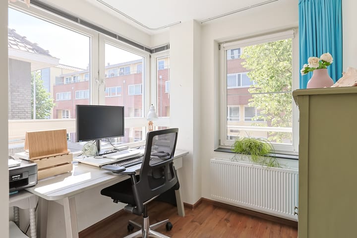 Foto 28 van Hooftstraat 232