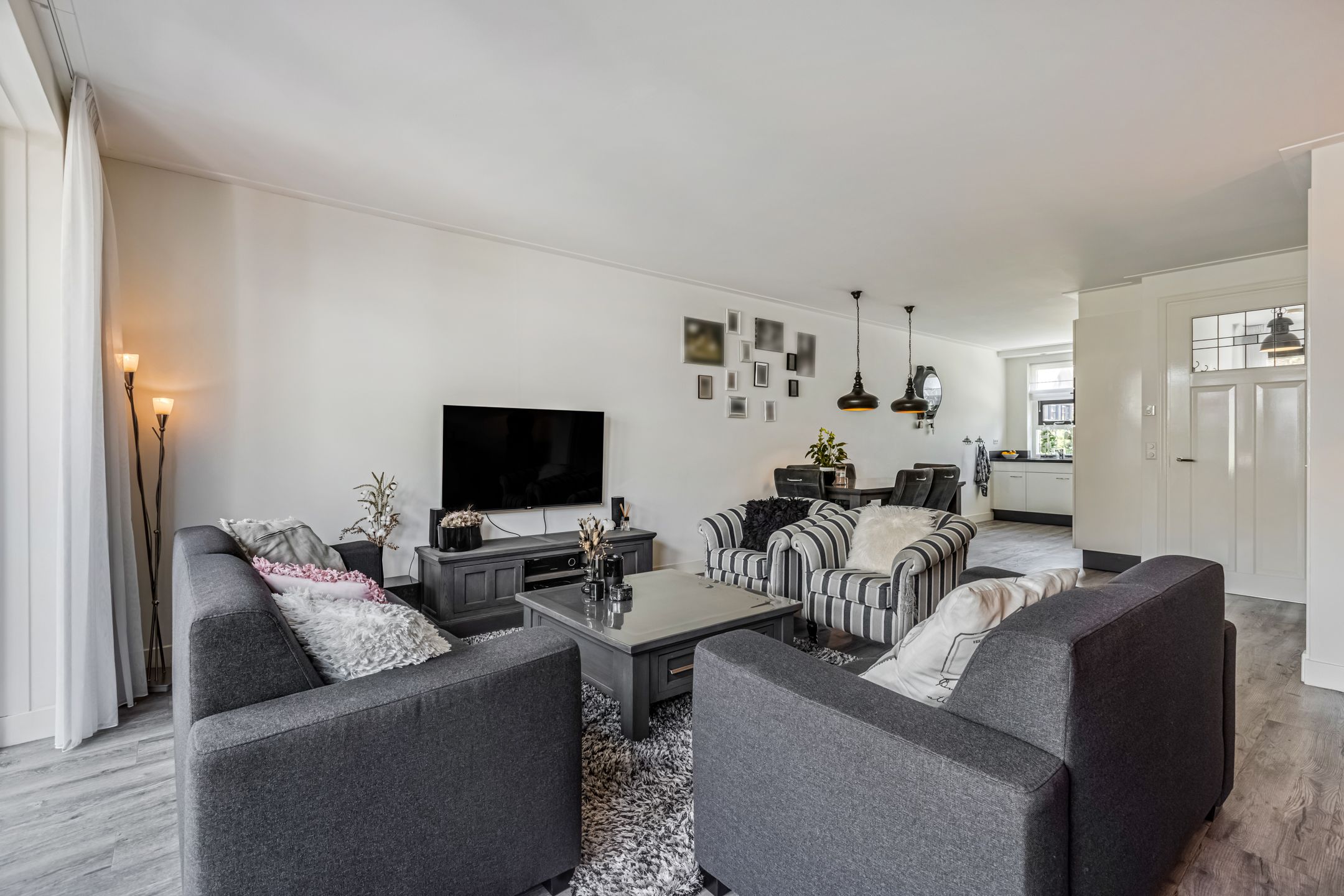 Foto 12 van Ambon 26