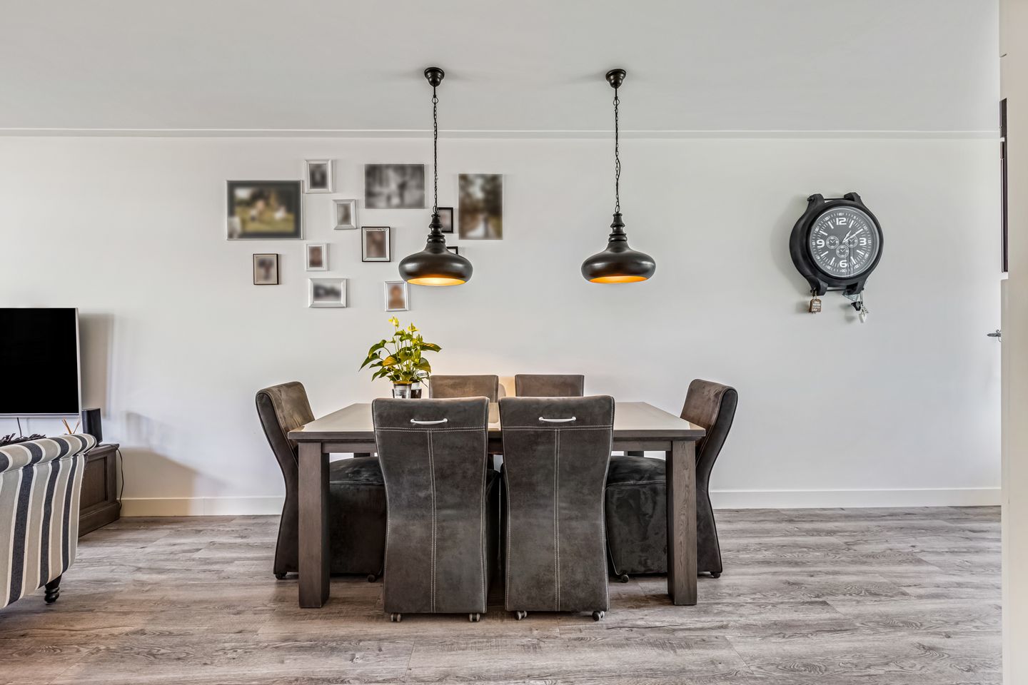 Foto 14 van Ambon 26