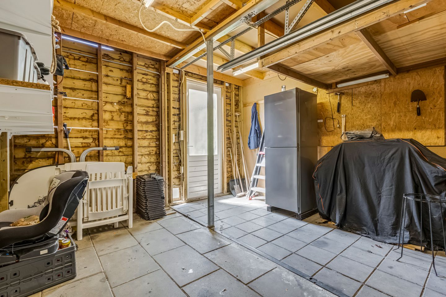 Foto 35 van Ambon 26