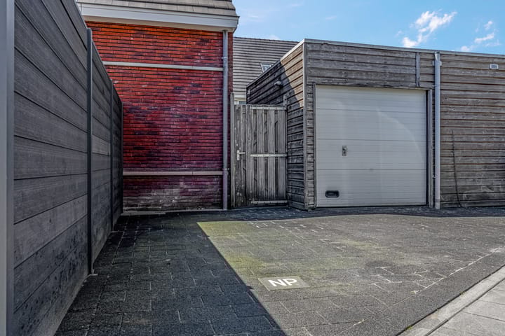 Foto 36 van Ambon 26