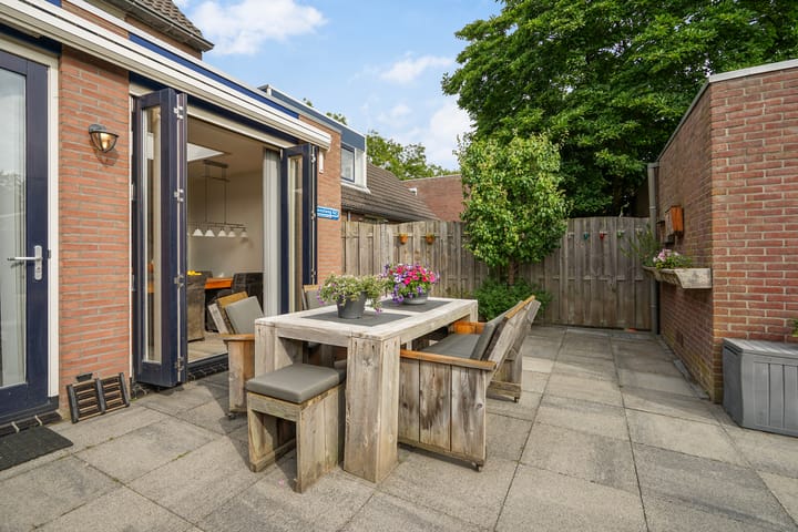 Foto 16 van Johan Huizingastraat 19