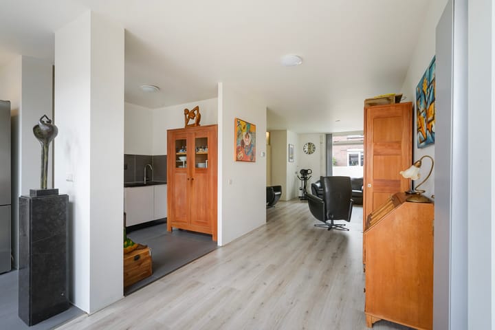 Foto 28 van Johan Huizingastraat 19