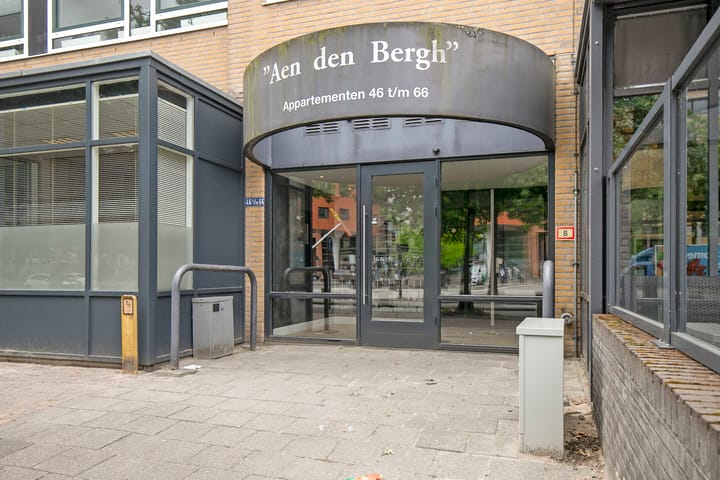 Foto 5 van Stationsplein 46