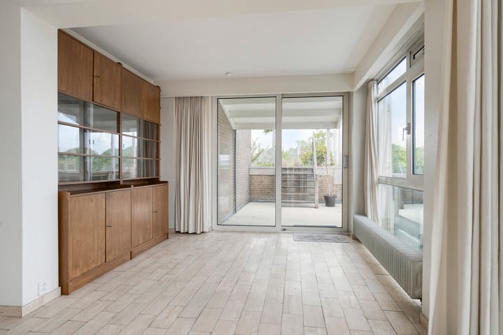 Foto 9 van Stationsplein 46