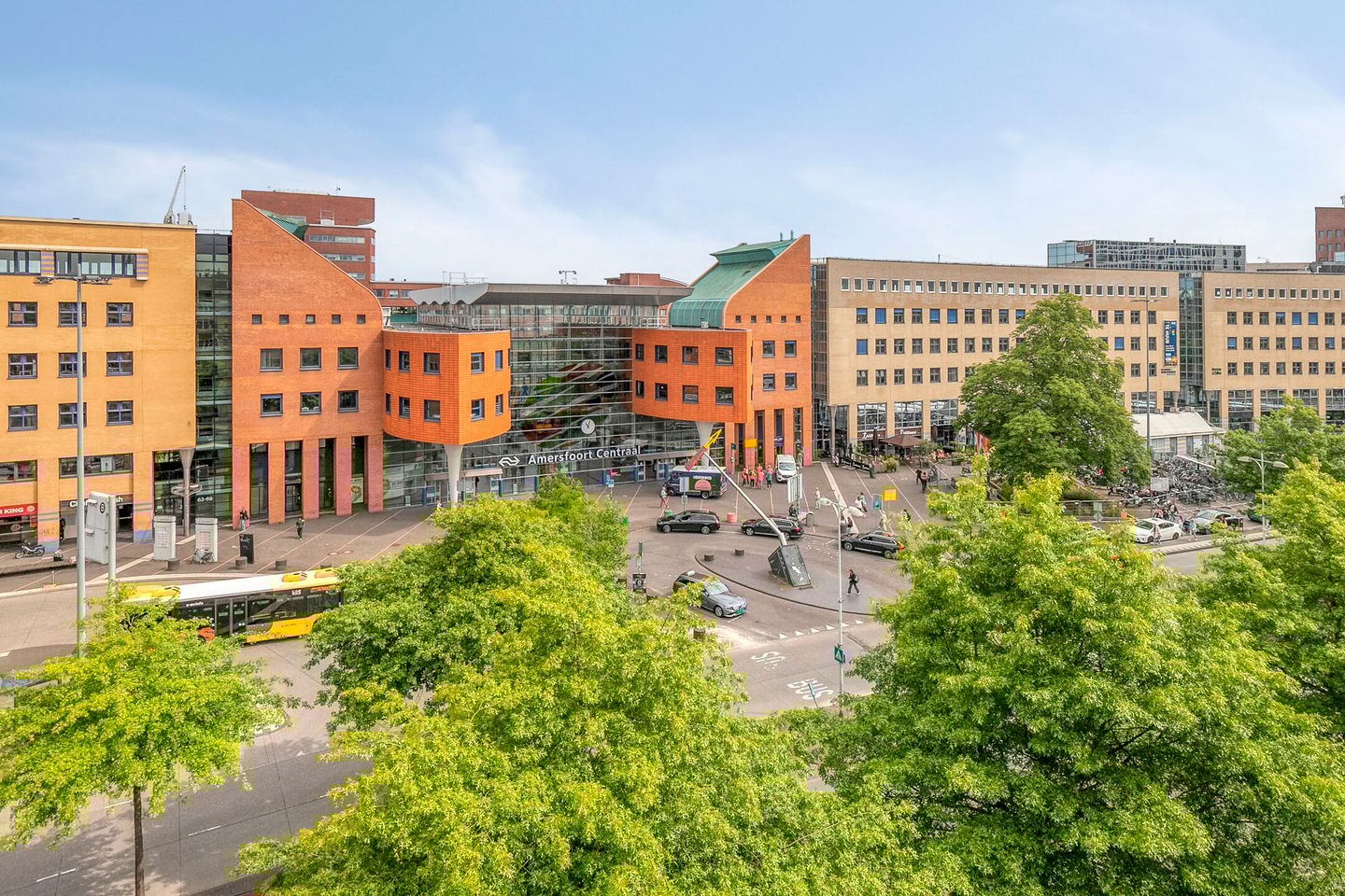 Foto 29 van Stationsplein 46