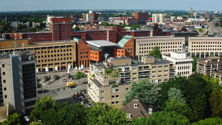 Foto 38 van Stationsplein 46