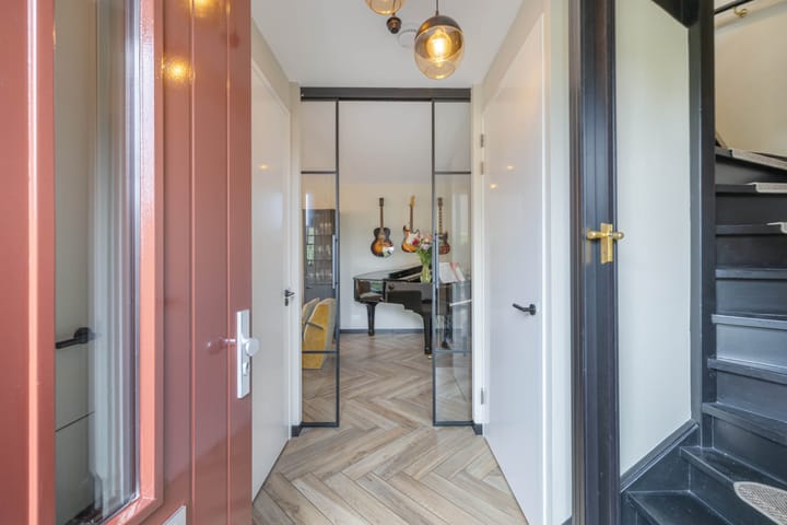 Photo 5 of Zuiderweg 11-A