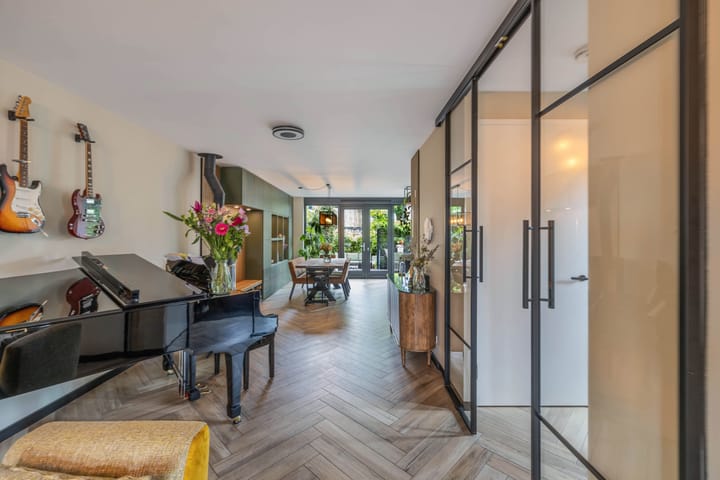 Photo 10 of Zuiderweg 11-A