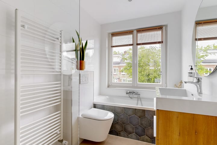 Photo 22 of Rijnstraat 131