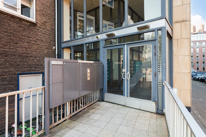 Foto 31 van Suze Groeneweglaan 103