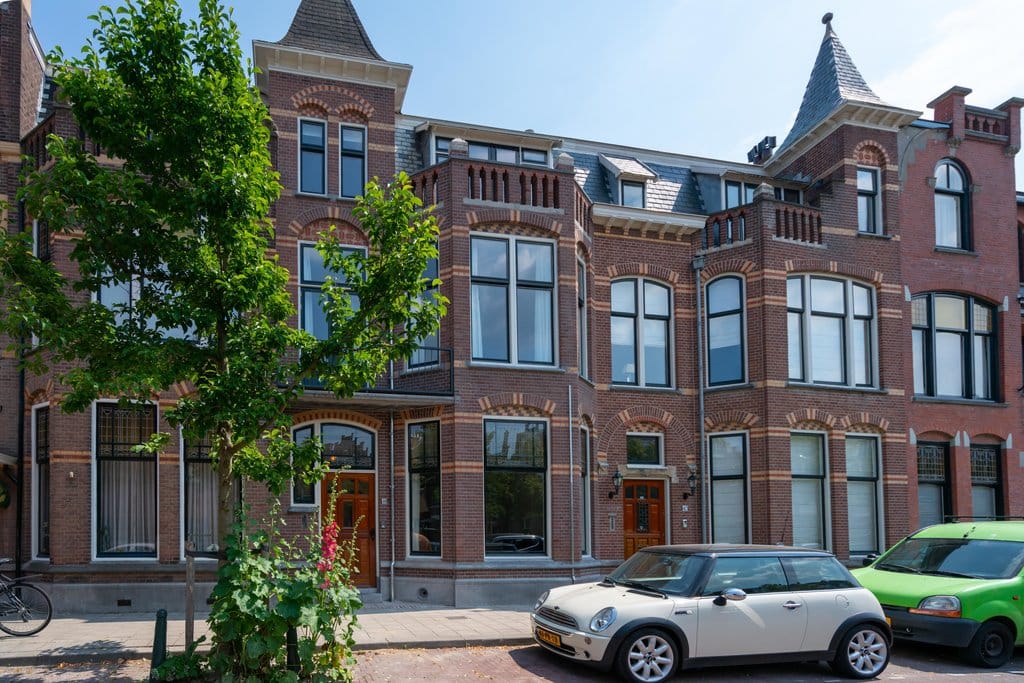 Photo 1 of Frederik Hendriklaan 40